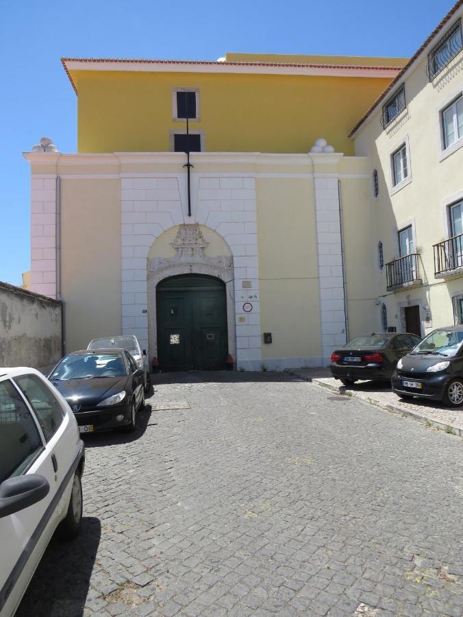 Casa Santa Clara Hotel Lisbon Exterior photo